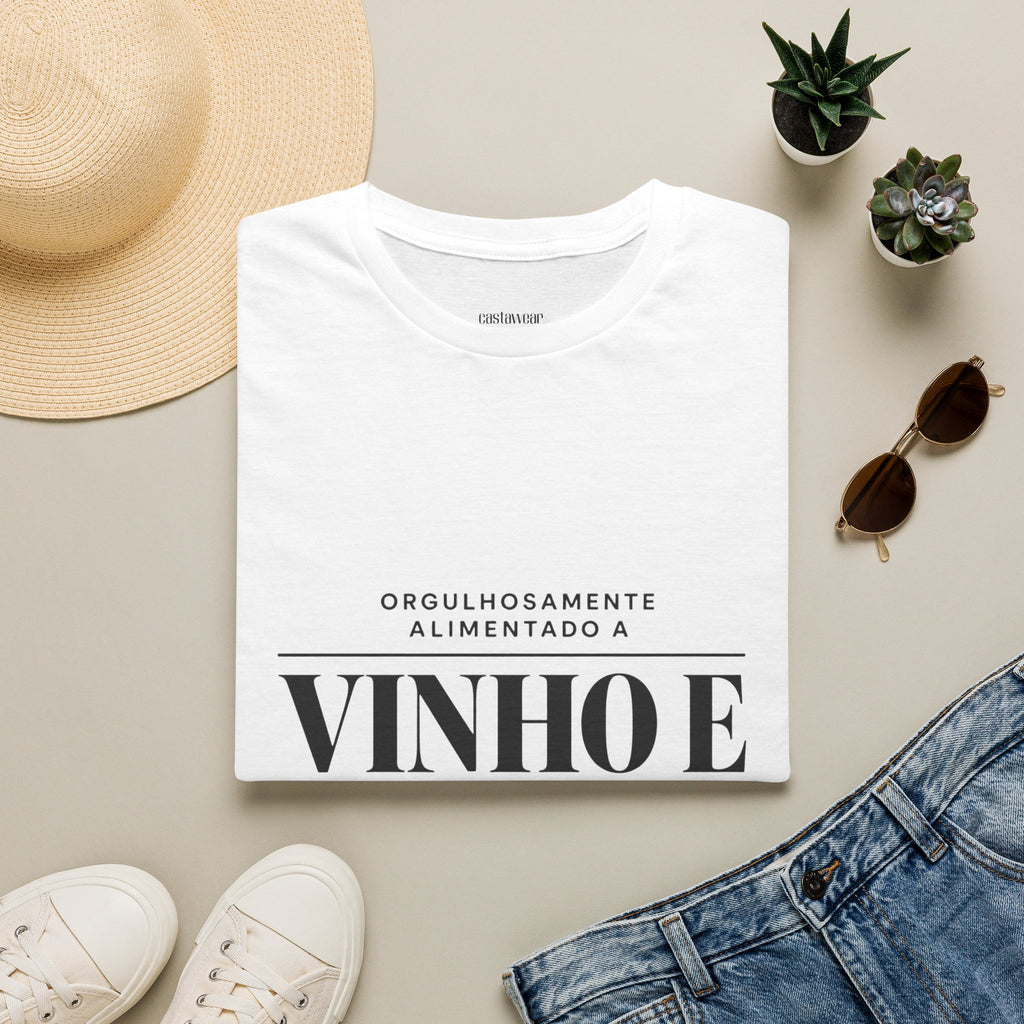 Vinho e Bacalhau T-Shirt
