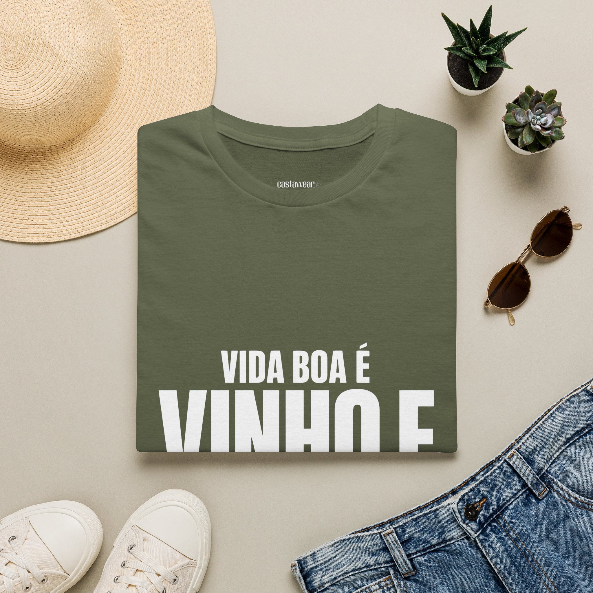 Vinho e Boa Companhia T-Shirt