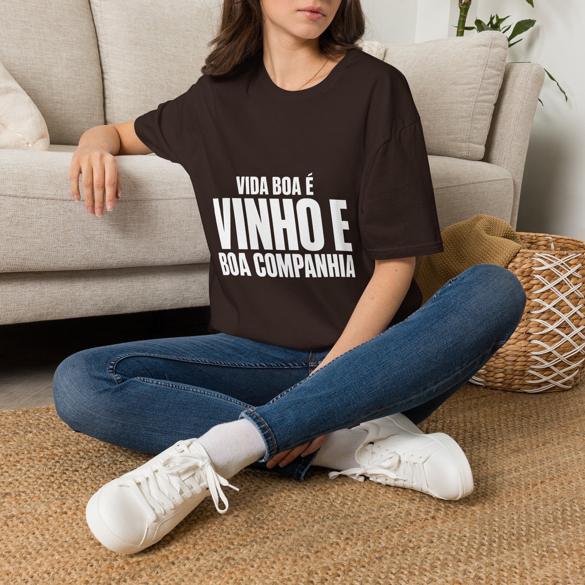 Vinho e Boa Companhia T-Shirt